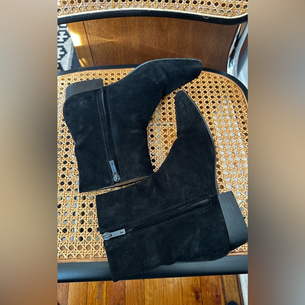 Flattered Rami suede boot - Picture 3 of 8